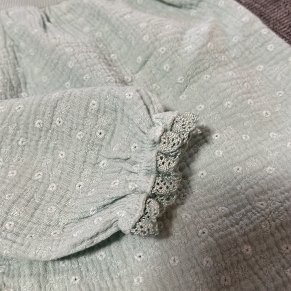 NWT Tocoto Vintage romper- 3 months - Picture 3 of 5